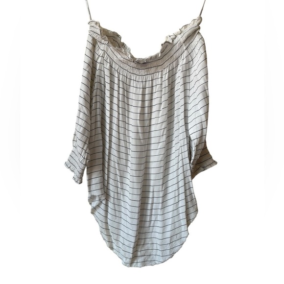 Faithfull the Brand Off Shoulder Smocked Neck Curve Hem Stripe Top Size US 4 - Picture 4 of 9